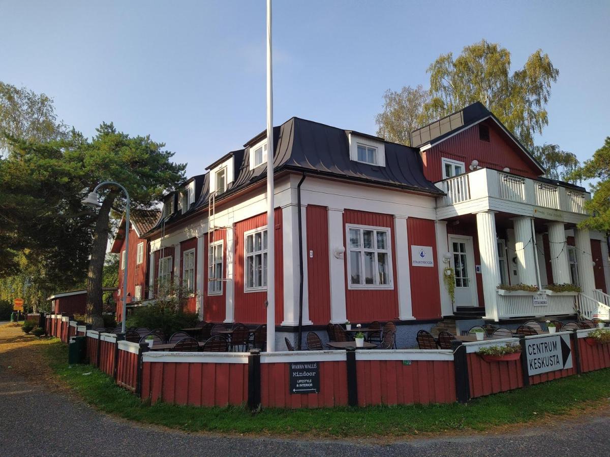 Hotel Strandbo Науво Экстерьер фото