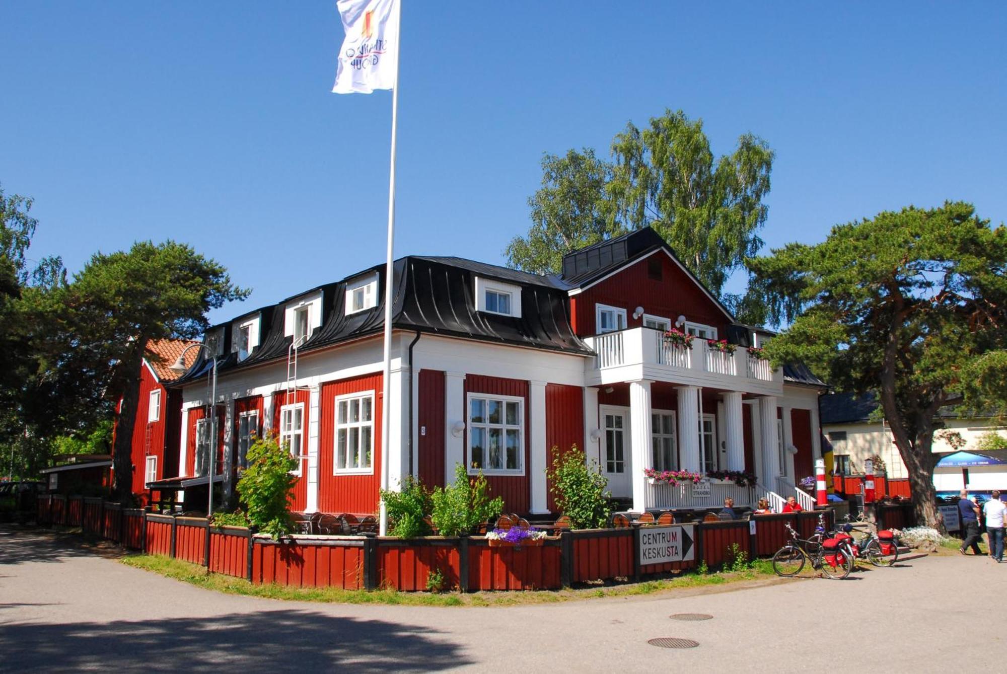 Hotel Strandbo Науво Экстерьер фото